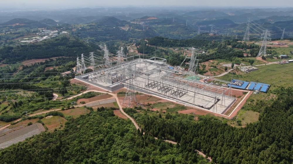 500千伏德陽(yáng)南變電站全景。馬健供圖