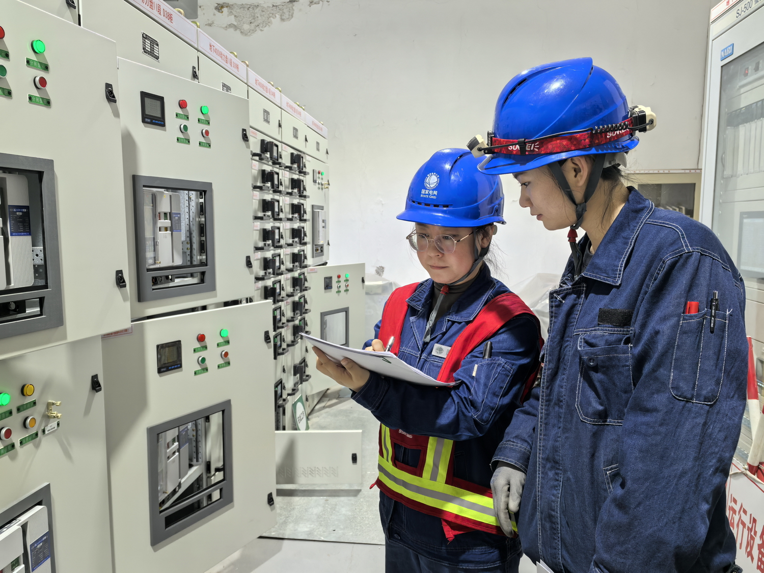 劉家峽水電廠：精益運(yùn)維保障發(fā)電機(jī)組健康運(yùn)行.jpg
