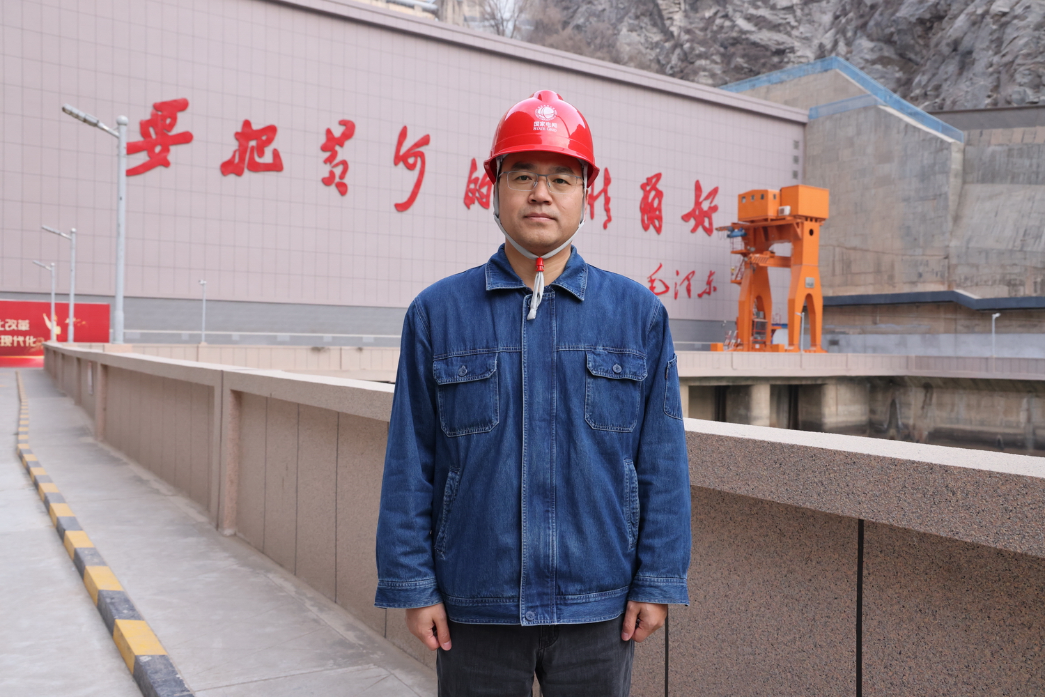 劉家峽水電廠：黃河之畔的電力衛(wèi)士.JPG