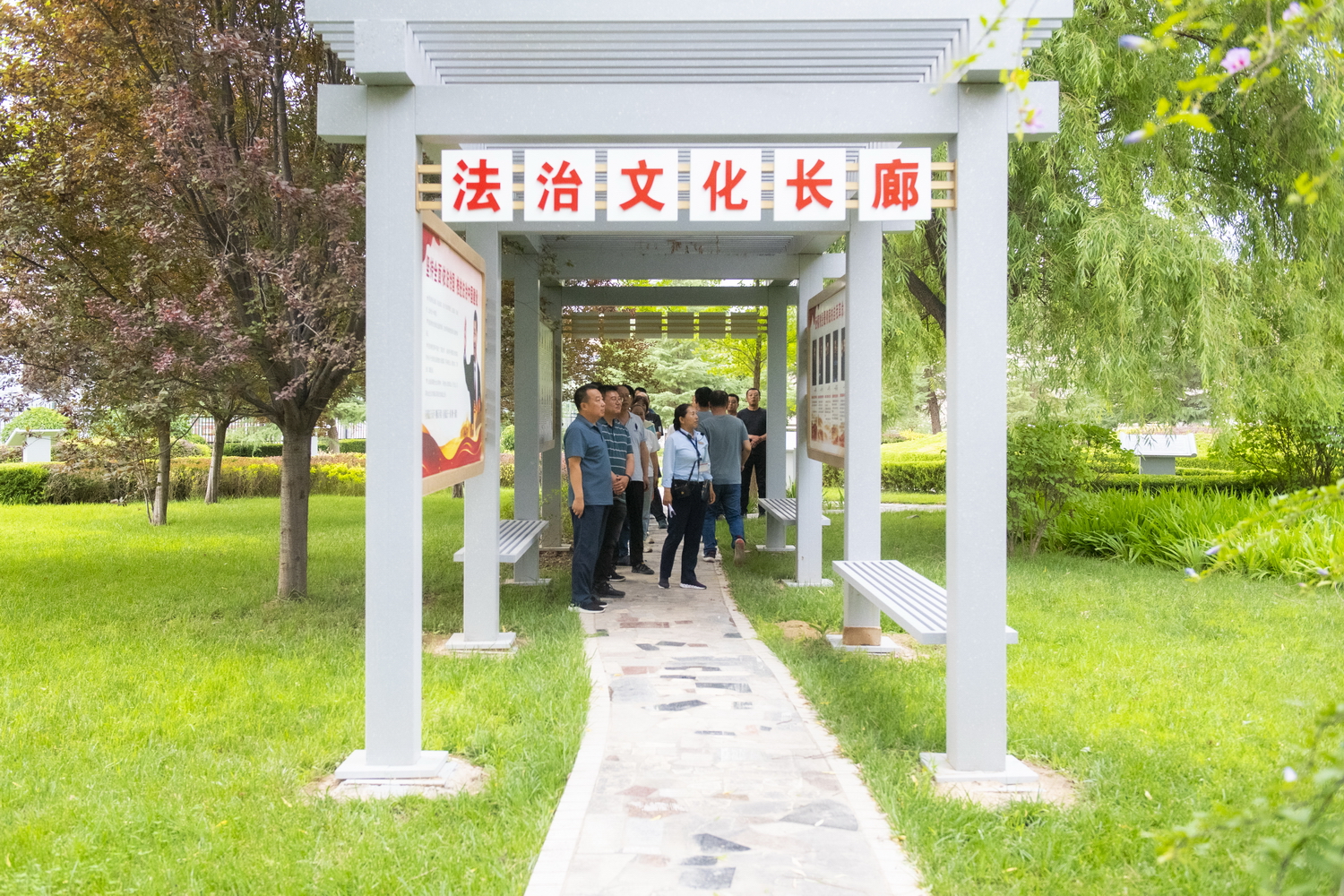 筑牢法治根基 護(hù)航水電發(fā)展 (2).jpg